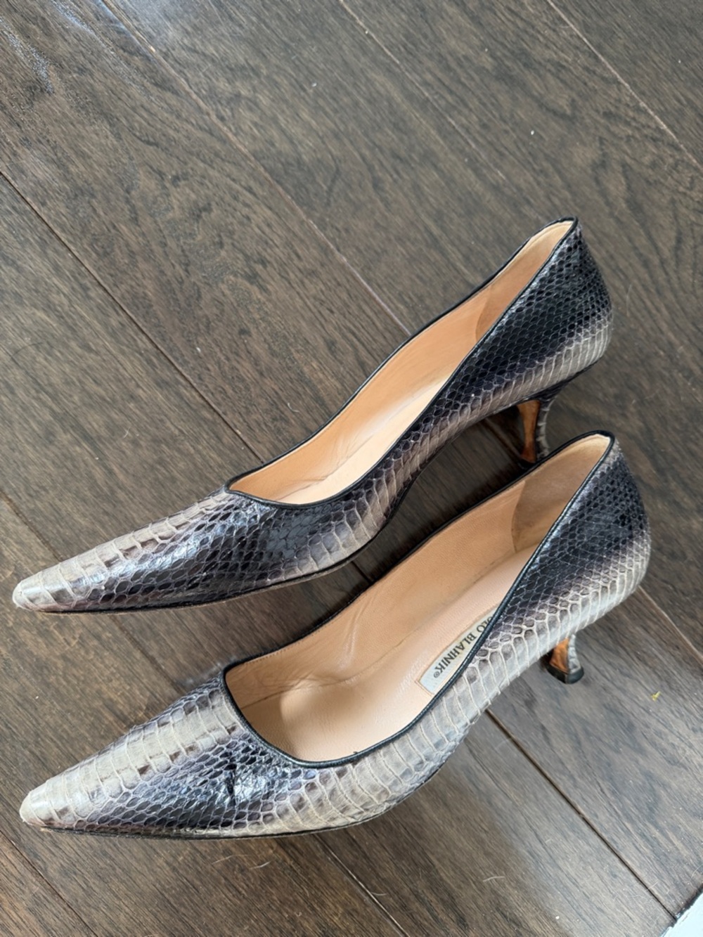 Manolo Blahnik Brown Python-Effect Pointed Toe Kitten Heels - Picture 6 of 13